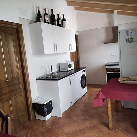 Apartamentos Turisticos Los Abuelos Монтемайор-де-Пилилья Экстерьер фото