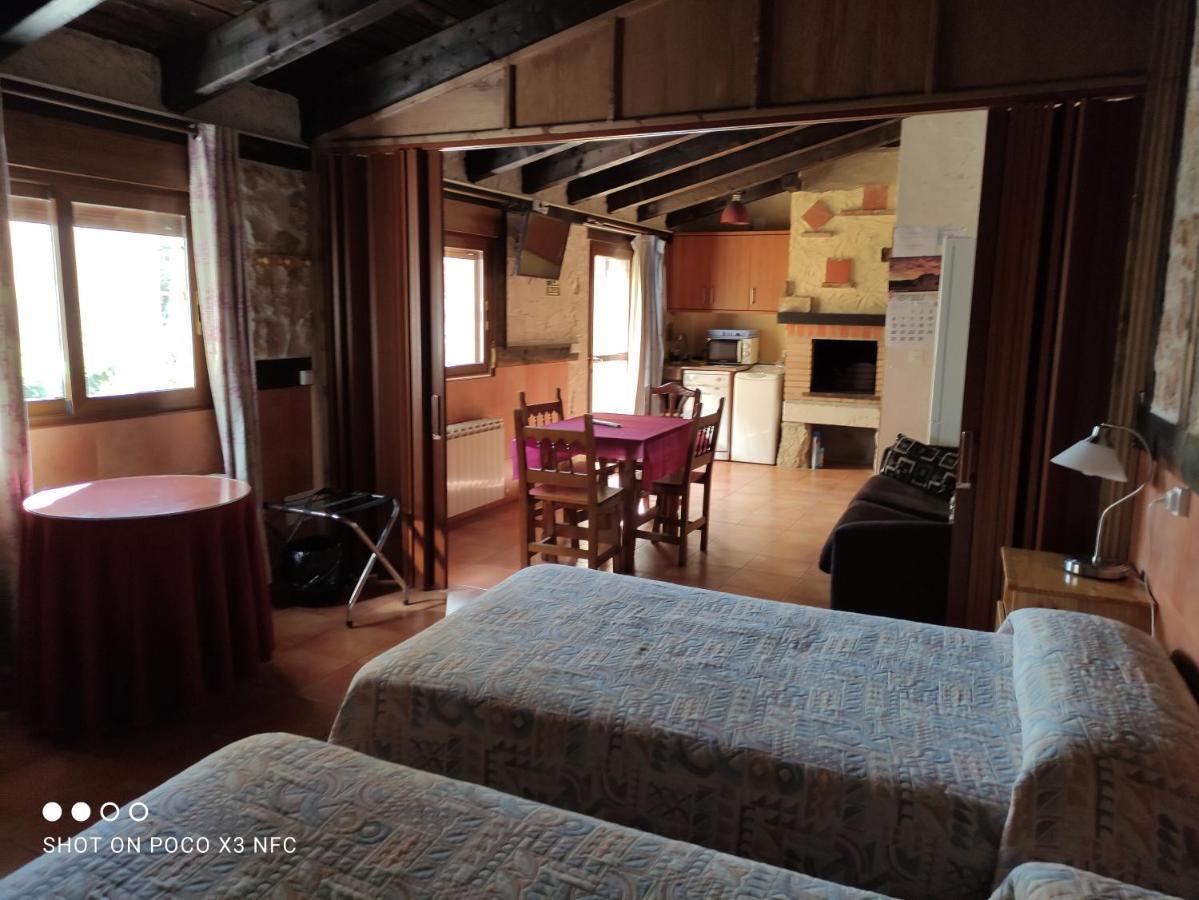 Apartamentos Turisticos Los Abuelos Монтемайор-де-Пилилья Экстерьер фото