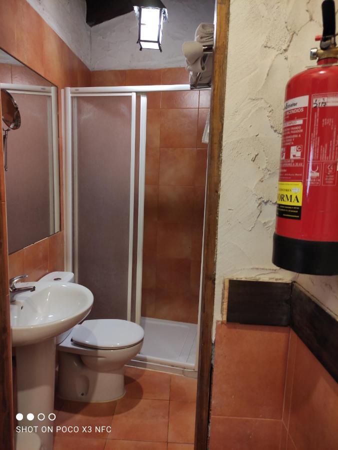 Apartamentos Turisticos Los Abuelos Монтемайор-де-Пилилья Экстерьер фото